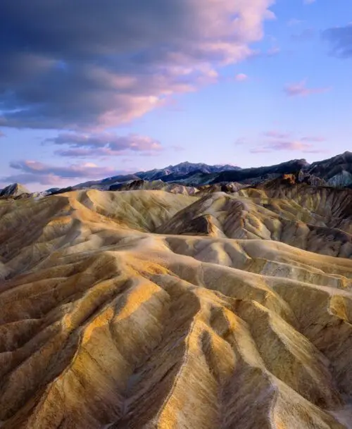 Zabriskie, Clouds